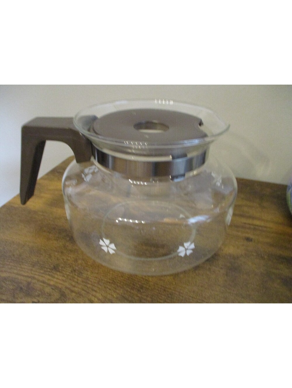 Vintage Mr Coffee 10 Cup Glass Carafe Replacement White Daisy Pattern Brown Lid